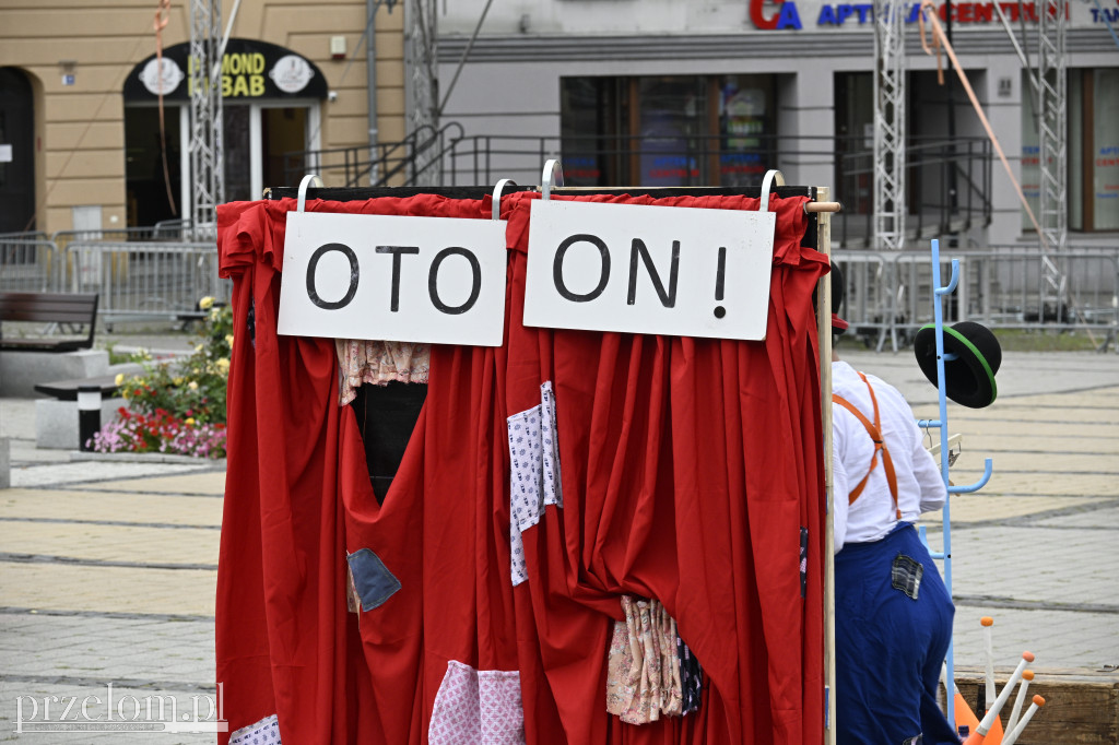 „Oto on!” – uliczny spektakl familijny w nurcie Nowego Cyrku - 03.08.2025