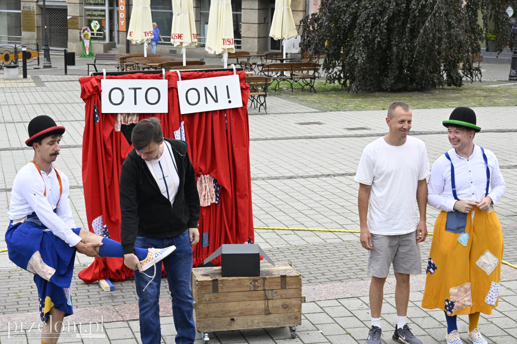 „Oto on!” – uliczny spektakl familijny w nurcie Nowego Cyrku - 03.08.2025
