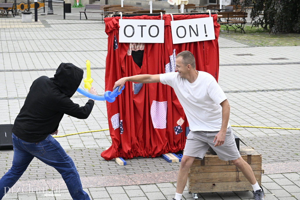 „Oto on!” – uliczny spektakl familijny w nurcie Nowego Cyrku - 03.08.2025
