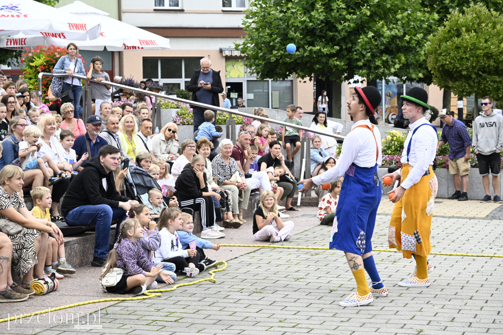 „Oto on!” – uliczny spektakl familijny w nurcie Nowego Cyrku - 03.08.2025