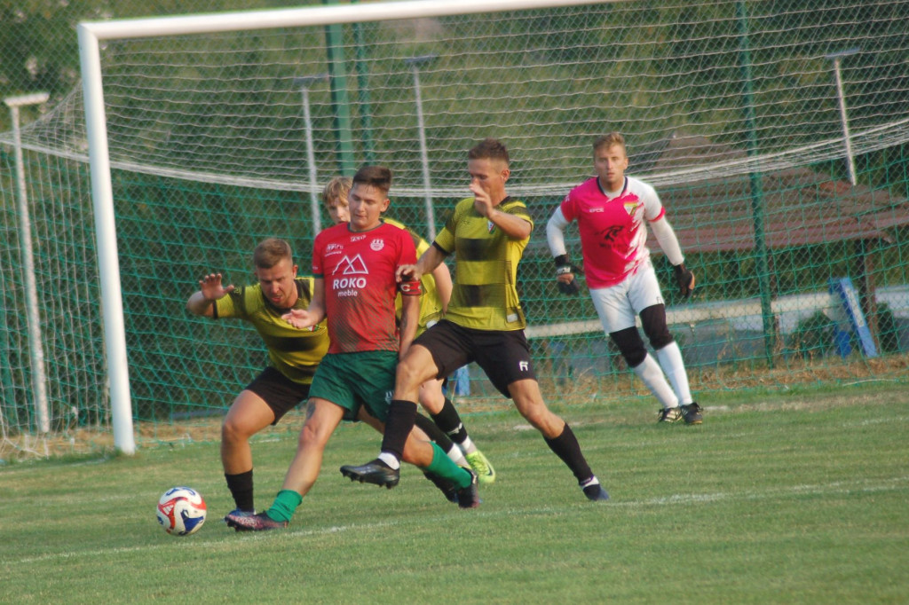 Mecz klasy okręgowej LKS Żarki - Skawa Wadowice
