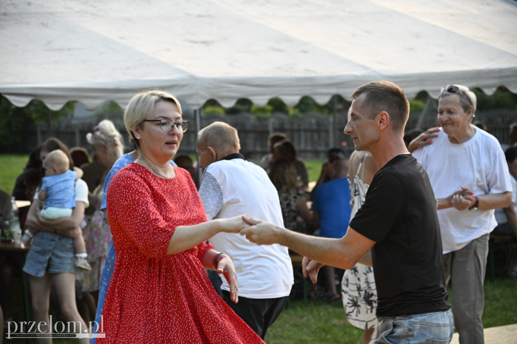 Zabawa taneczna w Psarach - 16.08.2025
