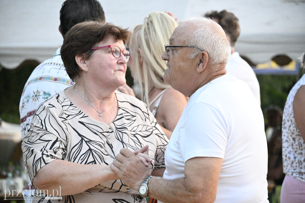 Zabawa taneczna w Psarach - 16.08.2025