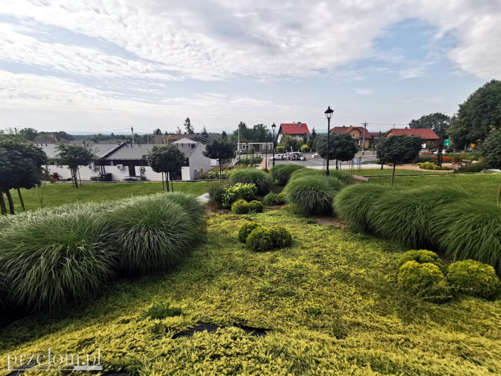Plac Mogielnickiego w Babicach - wizytówka wsi