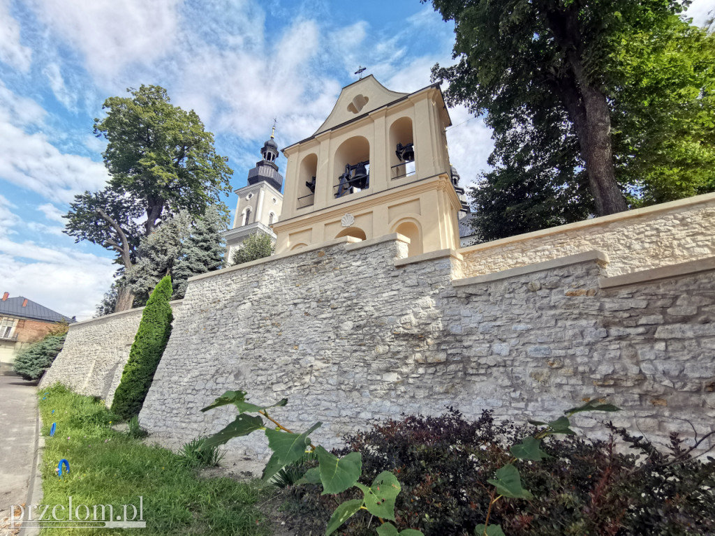 Plac Mogielnickiego w Babicach - wizytówka wsi