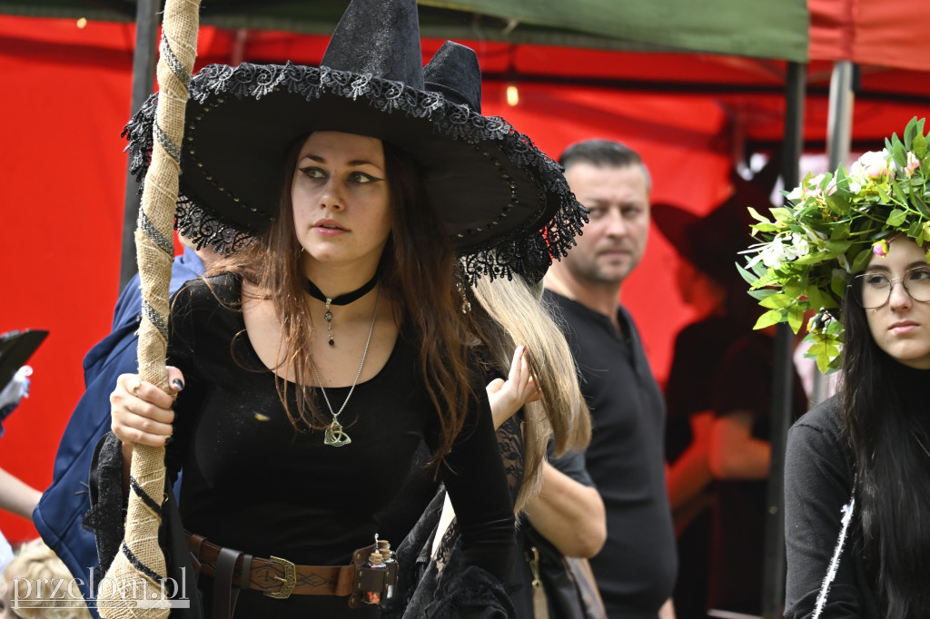 XIV Zlot Wiedźm i Czarownic na Zamku Lipowieckim - 31.08.2025