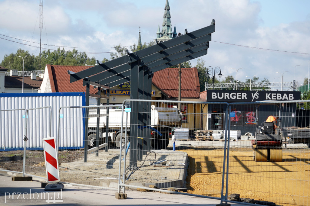 Budowa centrum przesiadkowego w Trzebini - wrzesień