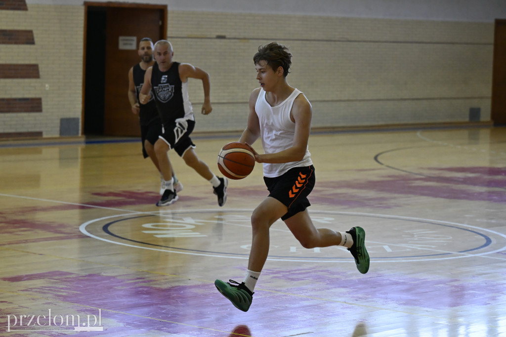 Liga Koszykówki Mamba - Sezon 25/26 - 1. Kolejka - 21.09.2025