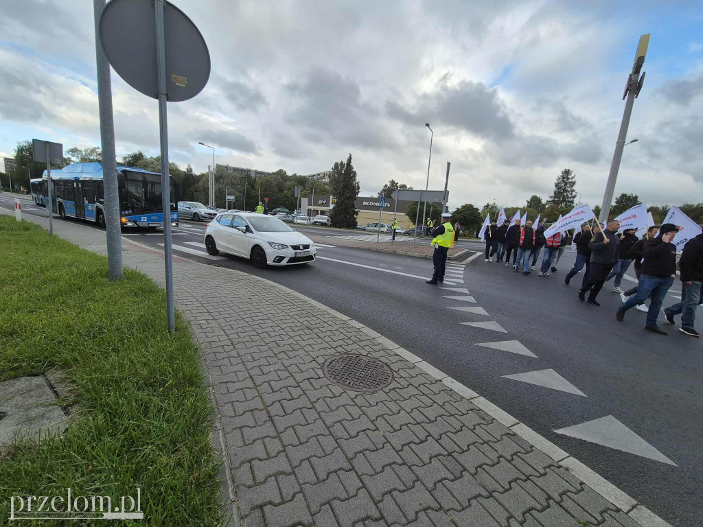 Protest związkowców Valeo w Chrzanowie