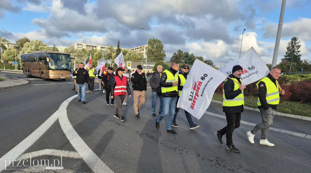 Protest związkowców Valeo w Chrzanowie