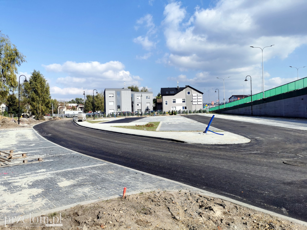 Budowa centrum przesiadkowego zbliża się do końca