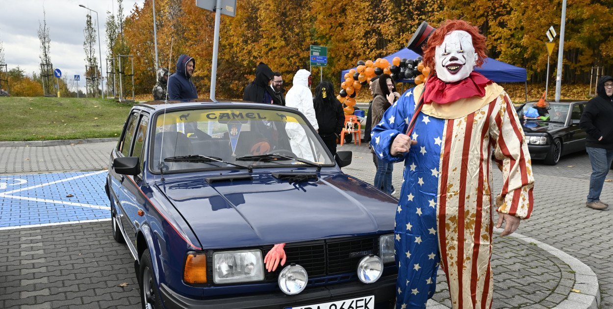 Halloweenowy Zlot Klasyków w Chrzanowie - 18.10.2025