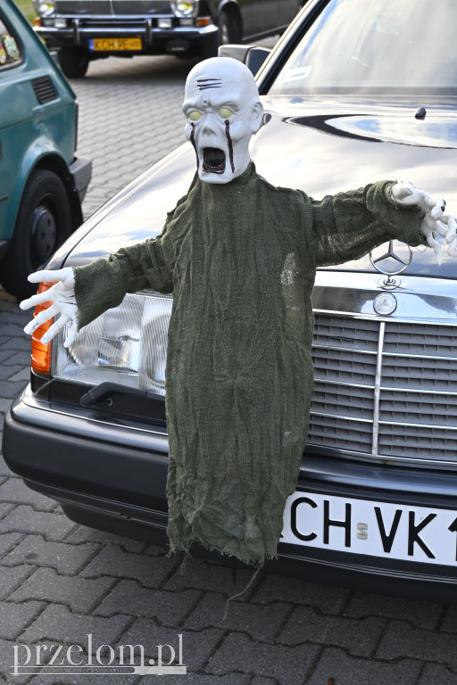 Halloweenowy Zlot Klasyków w Chrzanowie - 18.10.2025
