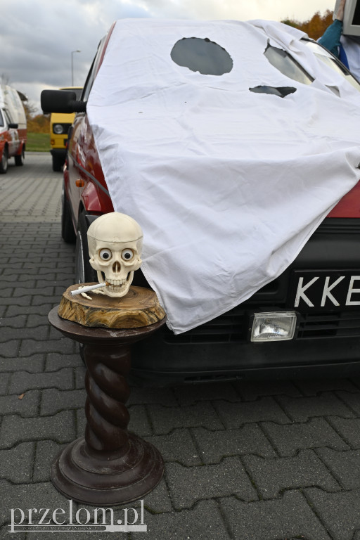 Halloweenowy Zlot Klasyków w Chrzanowie - 18.10.2025