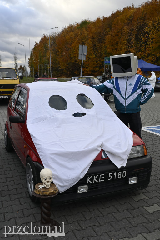 Halloweenowy Zlot Klasyków w Chrzanowie - 18.10.2025
