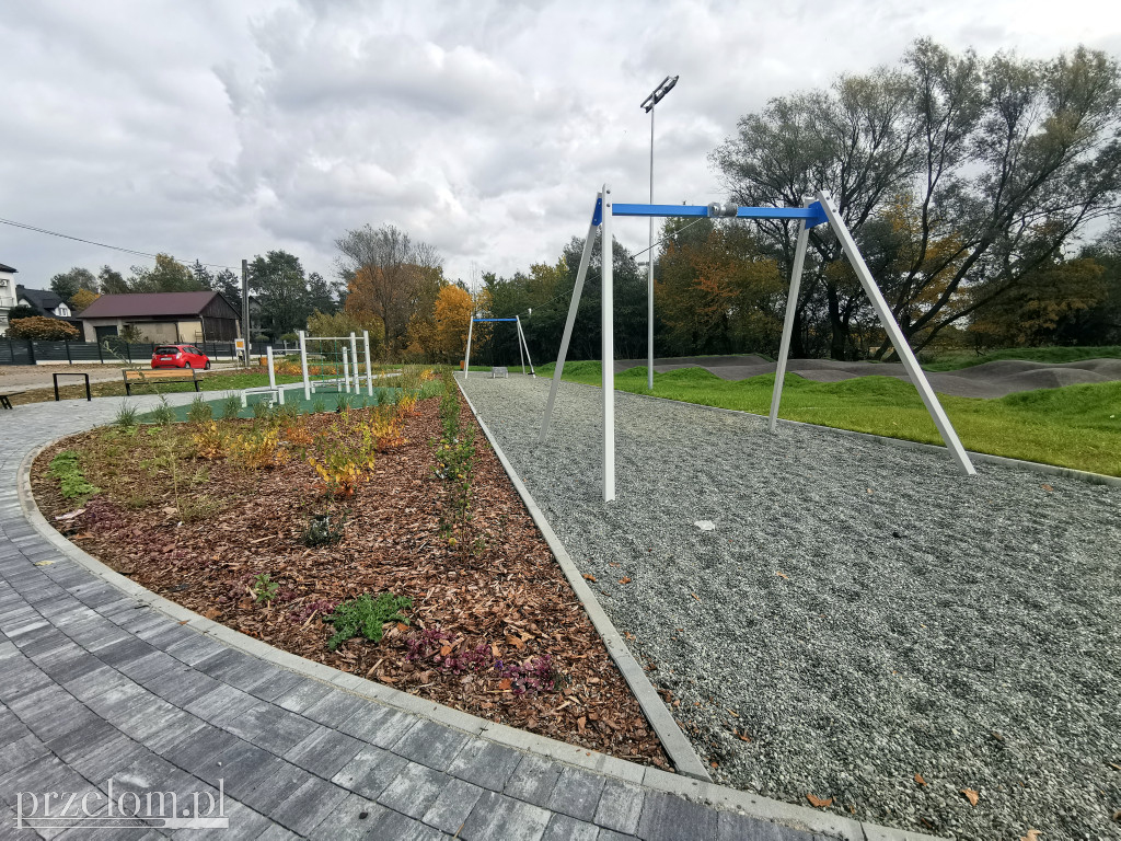 Nowy pumptrack i plac zabaw w powiecie chrzanowskim