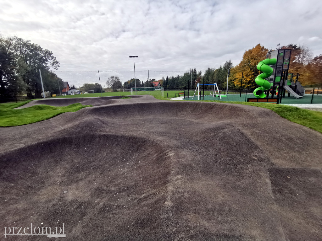 Nowy pumptrack i plac zabaw w powiecie chrzanowskim