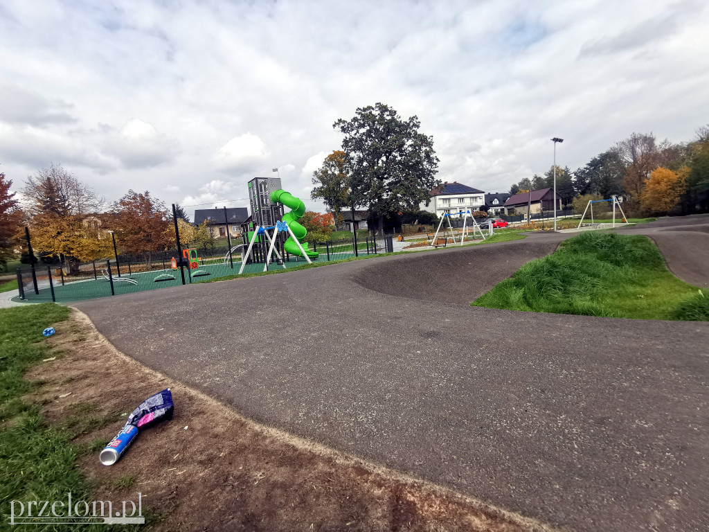 Nowy pumptrack i plac zabaw w powiecie chrzanowskim