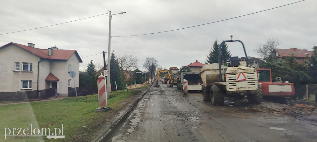 Drogowy koszmar na głównej szosie w Płazie