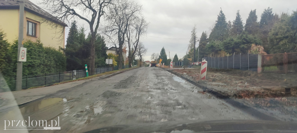 Drogowy koszmar na głównej szosie w Płazie