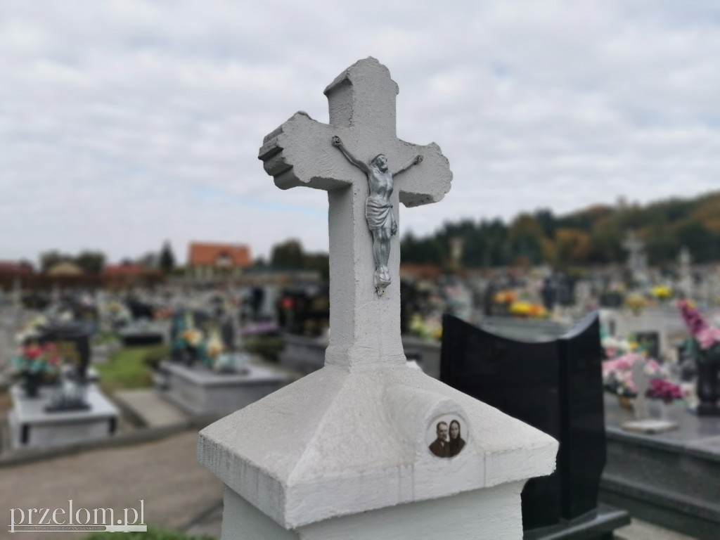 Tajemnice cmentarza w Babicach. Między grobami historii