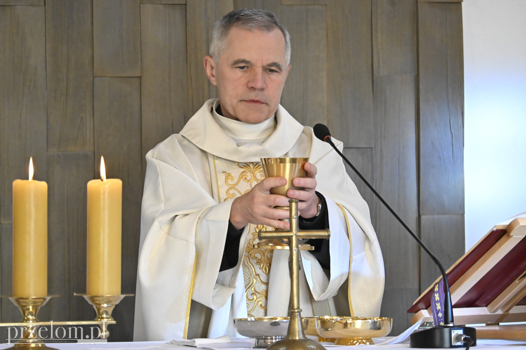 Msza Święta na Cmentarzu Parafialnym w Trzebini-Sierszy - 01.11.2025