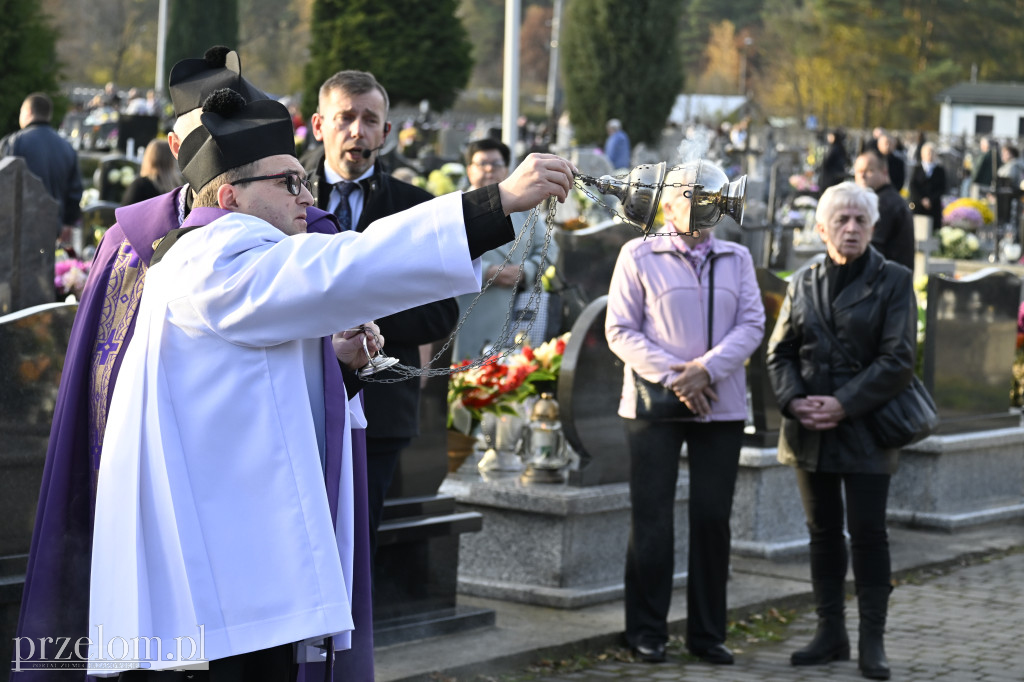 Msza Święta na Cmentarzu Parafialnym w Trzebini-Sierszy - 01.11.2025