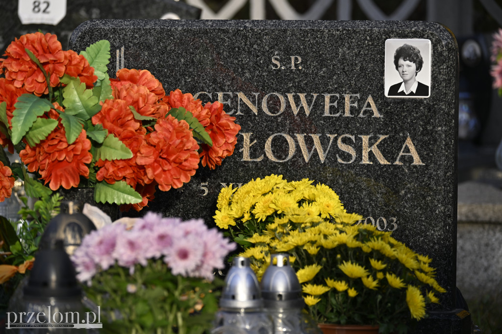 Msza Święta na Cmentarzu Parafialnym w Trzebini-Sierszy - 01.11.2025