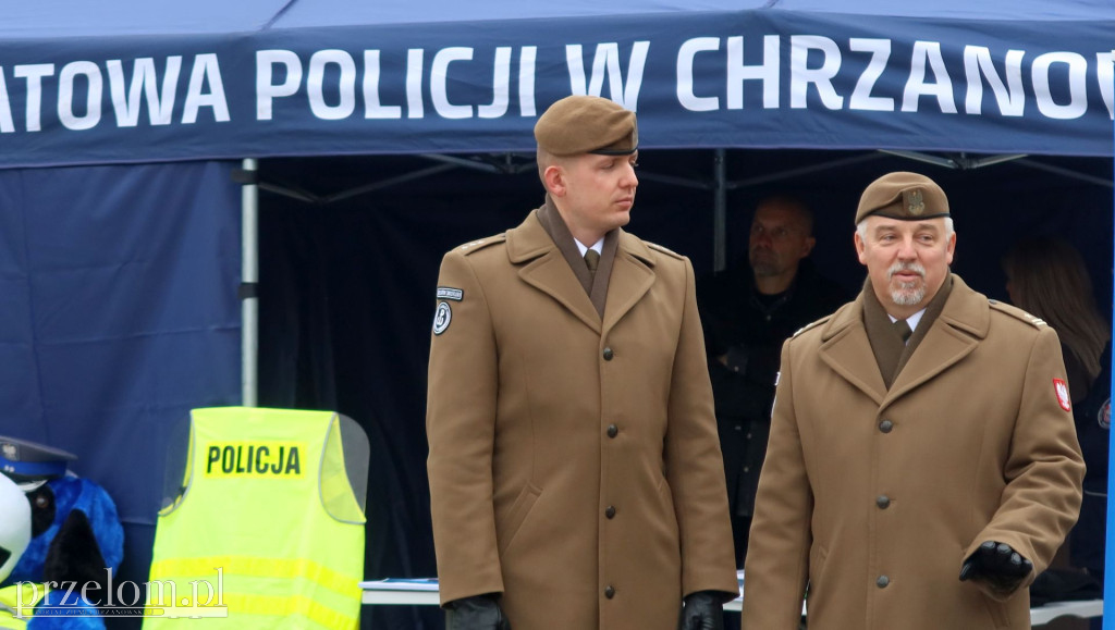 Ślubowanie klas mundurowych LO w Trzebini