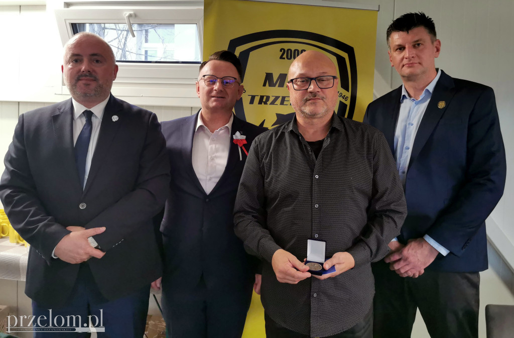 Odznaczenia z okazji 25-lecia MKS Trzebinia
