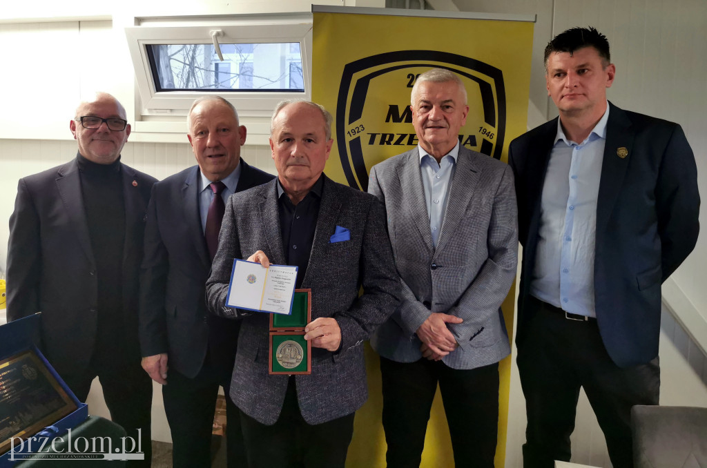 Odznaczenia z okazji 25-lecia MKS Trzebinia