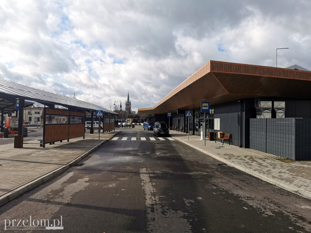 Centrum przesiadkowe w Trzebini gotowe