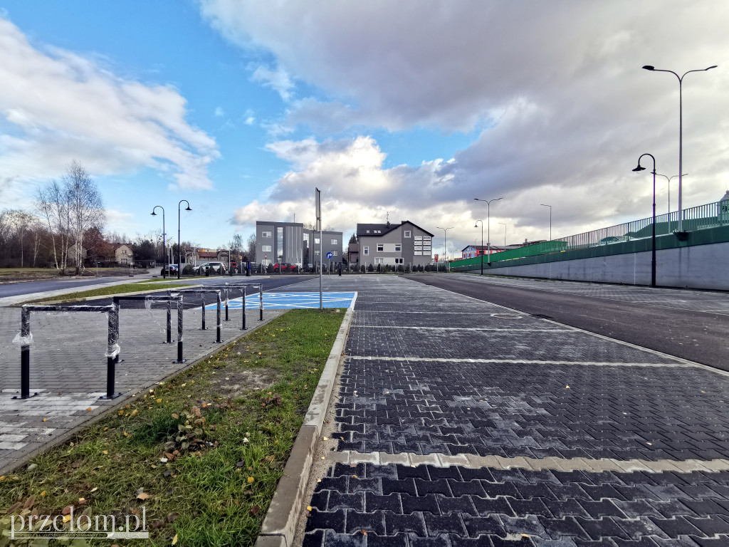 Centrum przesiadkowe w Trzebini gotowe