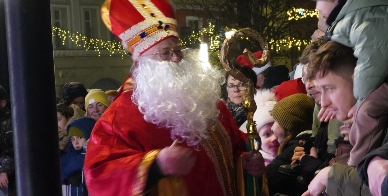 Mikołajkowy jarmark na chrzanowskim rynku