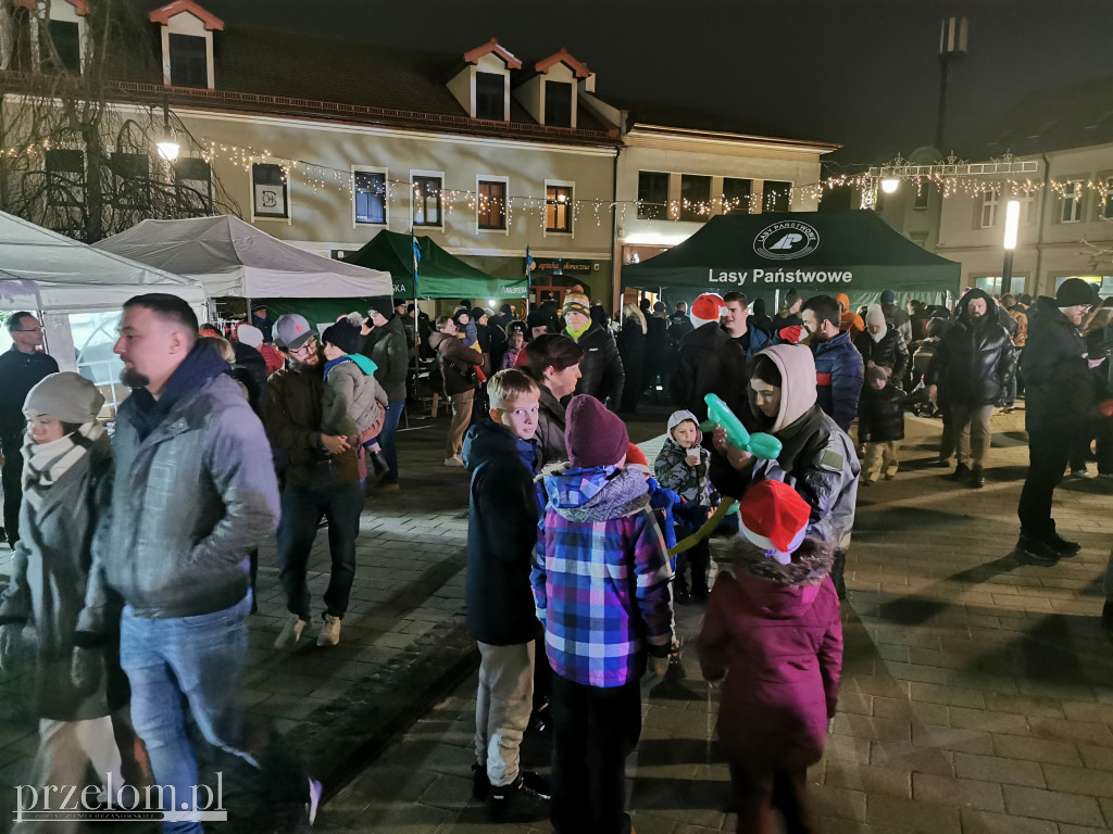 Mikołajkowy jarmark na chrzanowskim rynku
