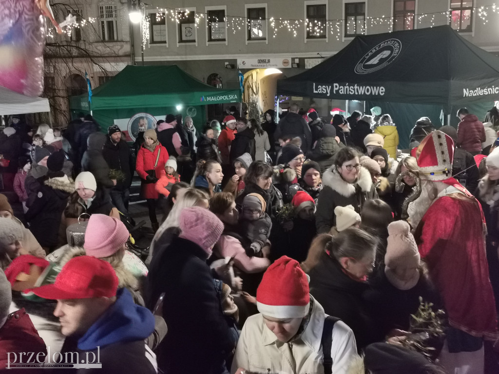 Mikołajkowy jarmark na chrzanowskim rynku