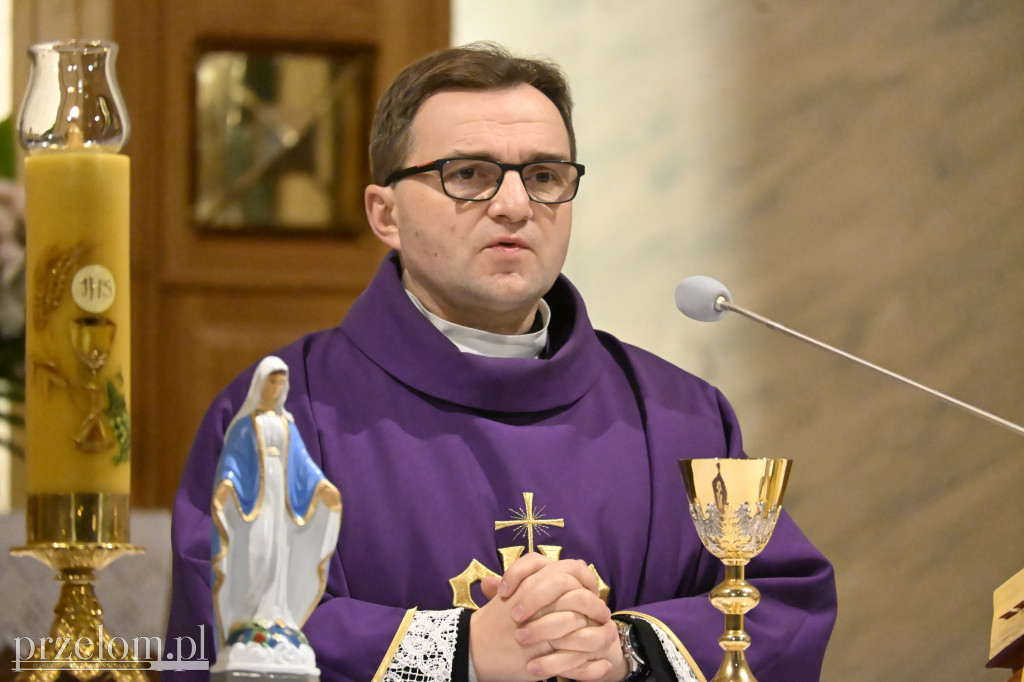 Mikołaj w Parafii NSNMP w Trzebini-Sierszy - 06.12.2025