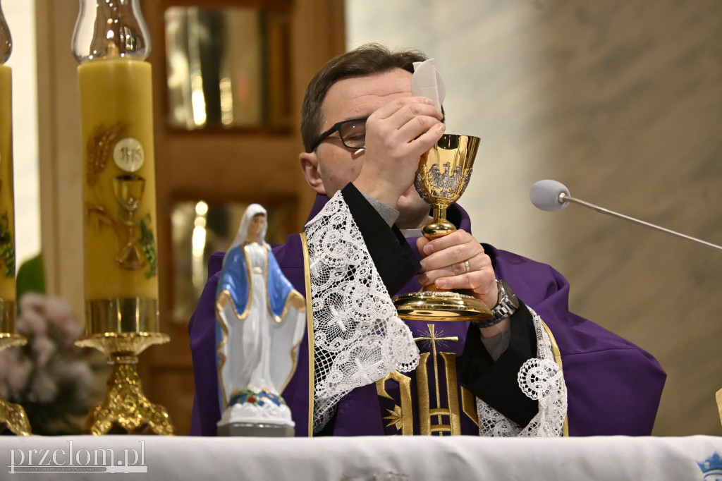 Mikołaj w Parafii NSNMP w Trzebini-Sierszy - 06.12.2025