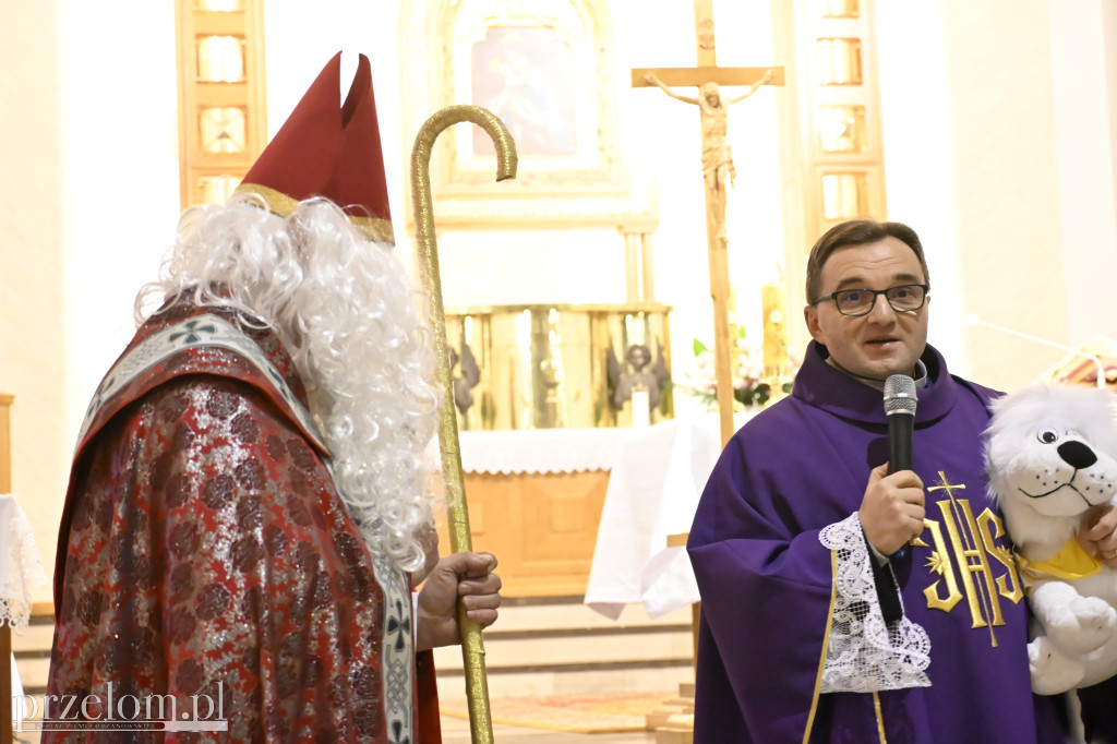 Mikołaj w Parafii NSNMP w Trzebini-Sierszy - 06.12.2025