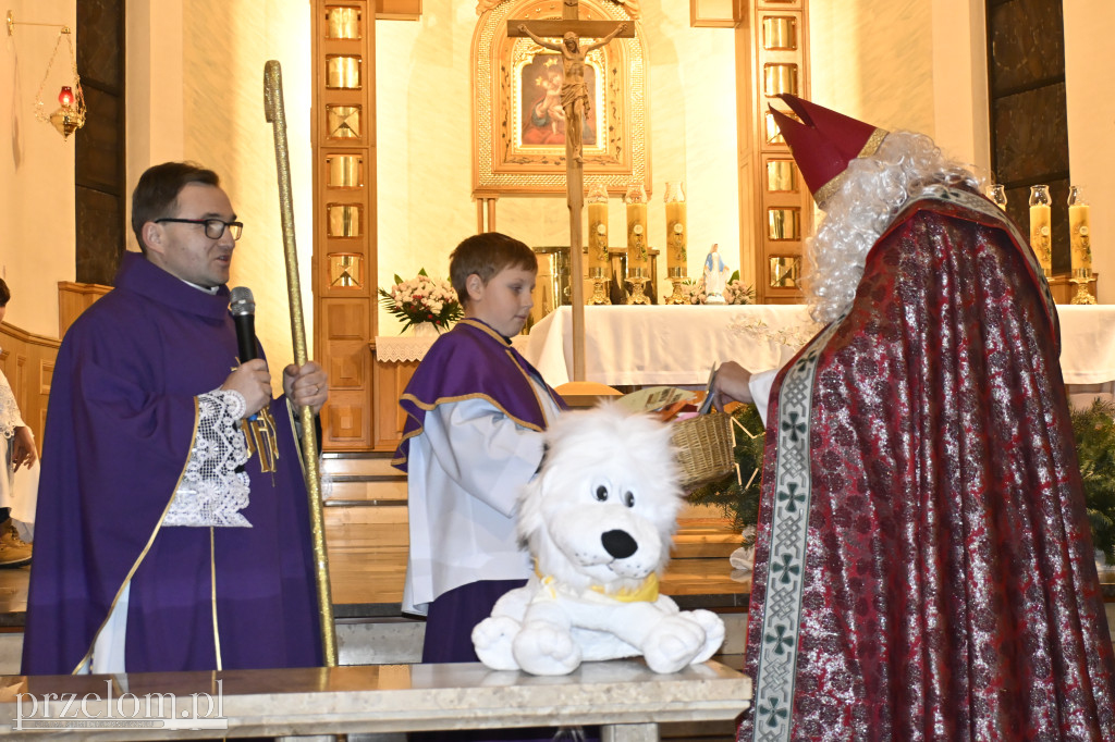 Mikołaj w Parafii NSNMP w Trzebini-Sierszy - 06.12.2025
