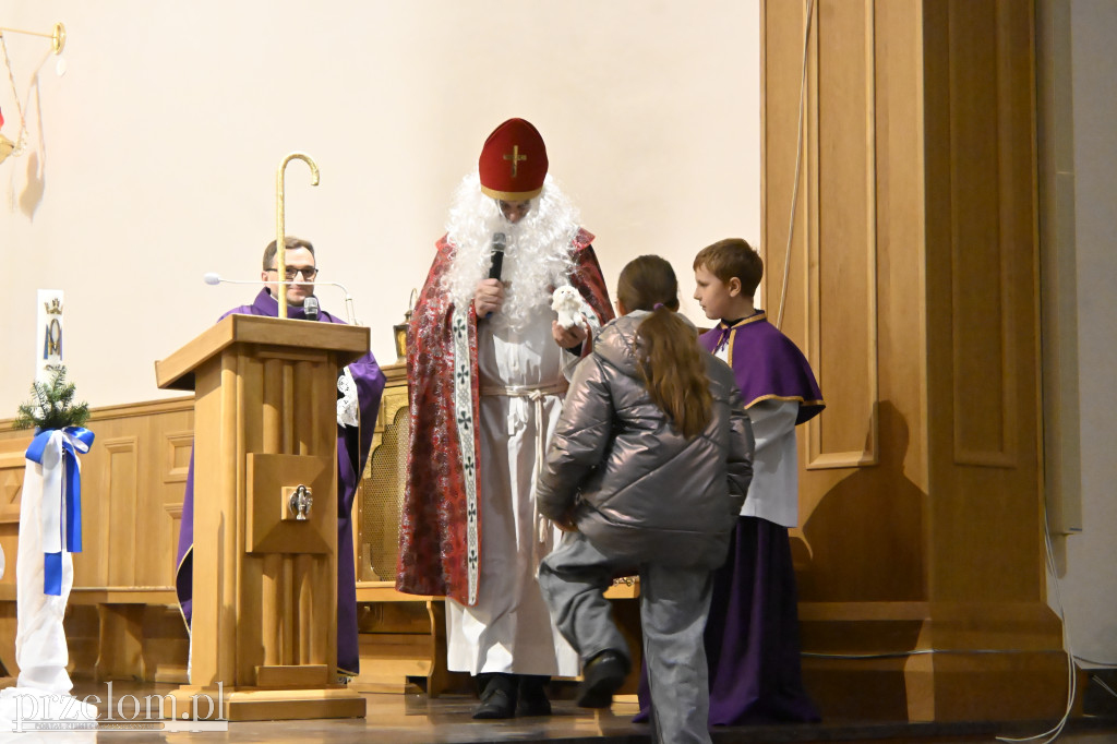 Mikołaj w Parafii NSNMP w Trzebini-Sierszy - 06.12.2025