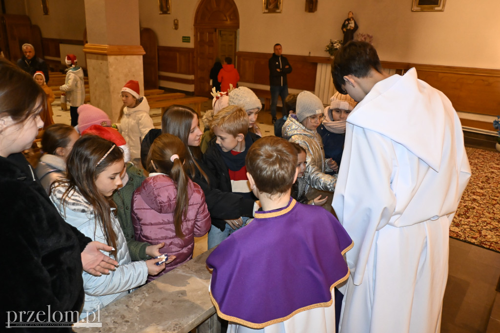 Mikołaj w Parafii NSNMP w Trzebini-Sierszy - 06.12.2025