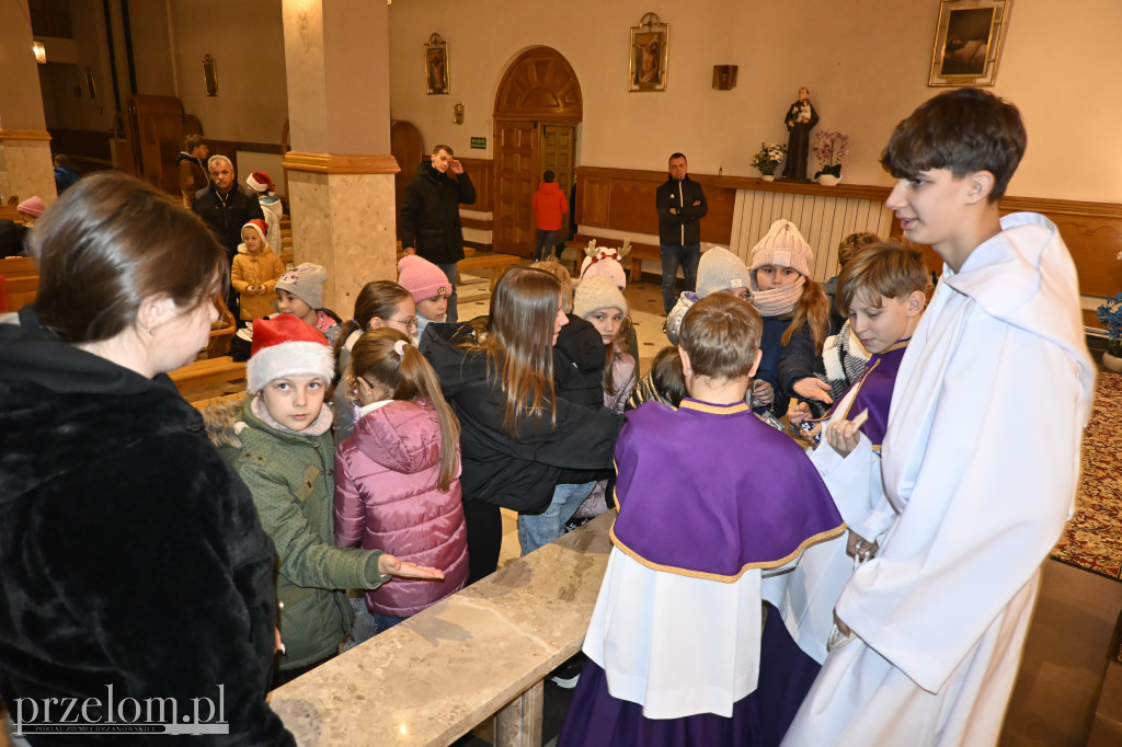 Mikołaj w Parafii NSNMP w Trzebini-Sierszy - 06.12.2025