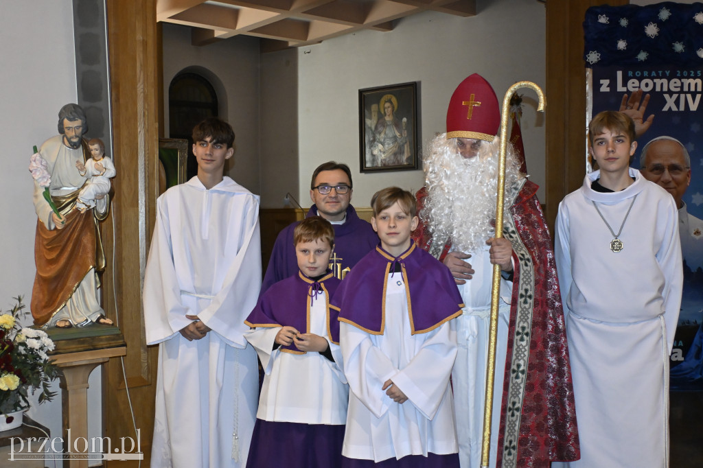 Mikołaj w Parafii NSNMP w Trzebini-Sierszy - 06.12.2025