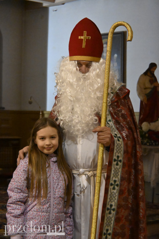 Mikołaj w Parafii NSNMP w Trzebini-Sierszy - 06.12.2025