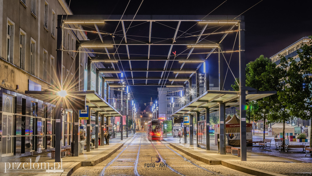 Architektura w kadrze Artura Sarny z PRZEŁOmowych Kadrów