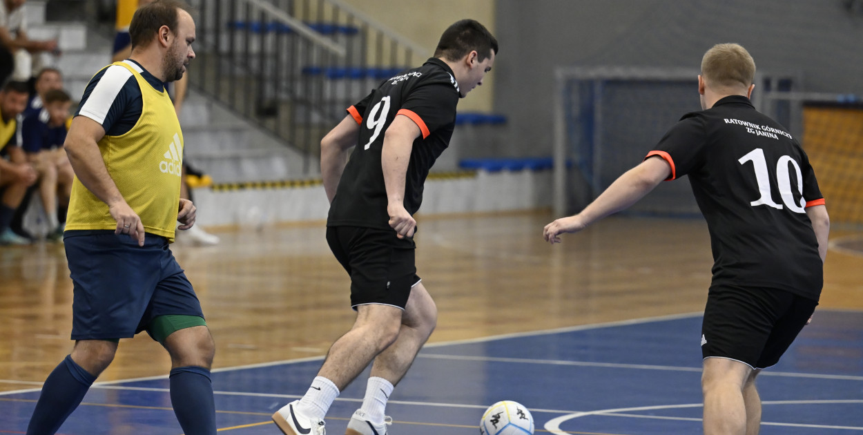 Turniej Piłki Nożnej o Puchar Dyrektora ZG Janina - 14.12.2025