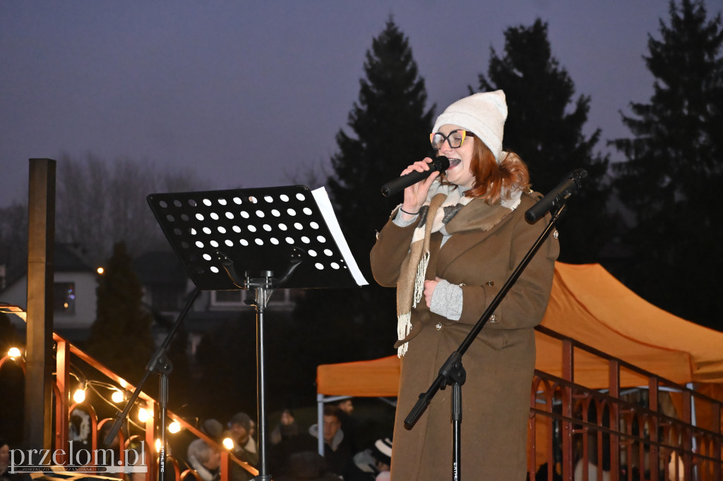 Świąteczna atmosfera w Parafii w Trzebini-Sierszy – jarmark i koncert - 14.12.2025