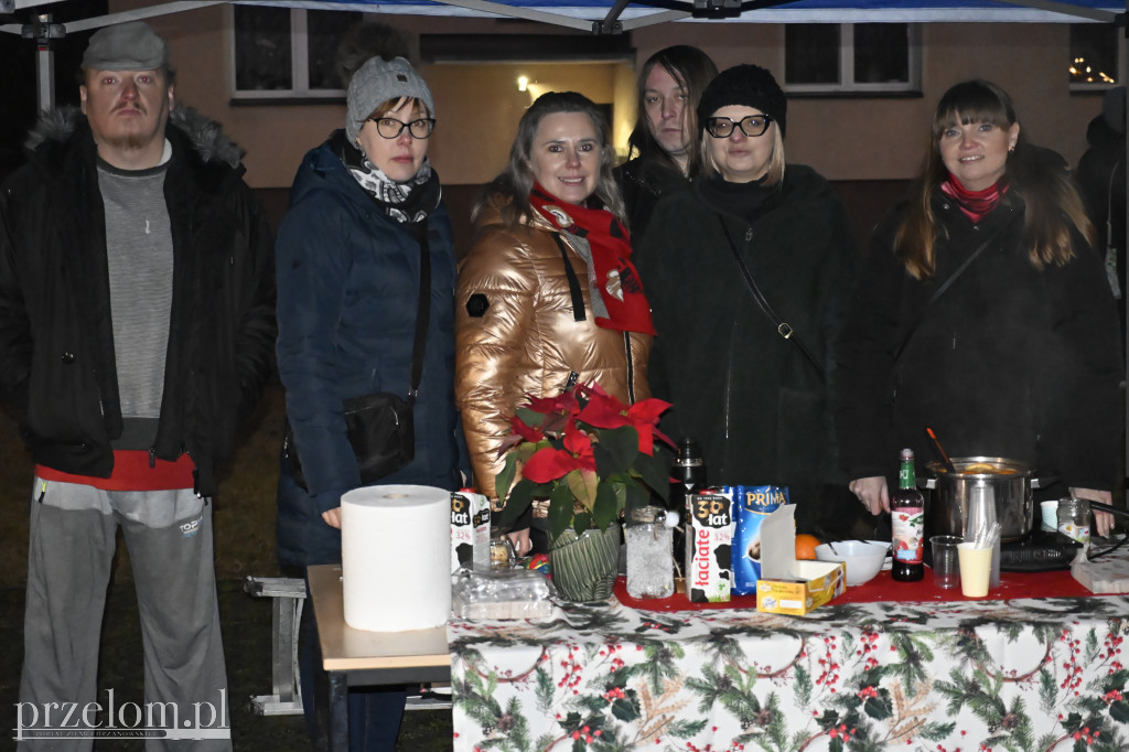 Świąteczna atmosfera w Parafii w Trzebini-Sierszy – jarmark i koncert - 14.12.2025