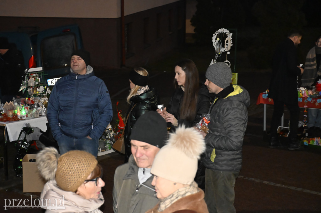 Świąteczna atmosfera w Parafii w Trzebini-Sierszy – jarmark i koncert - 14.12.2025